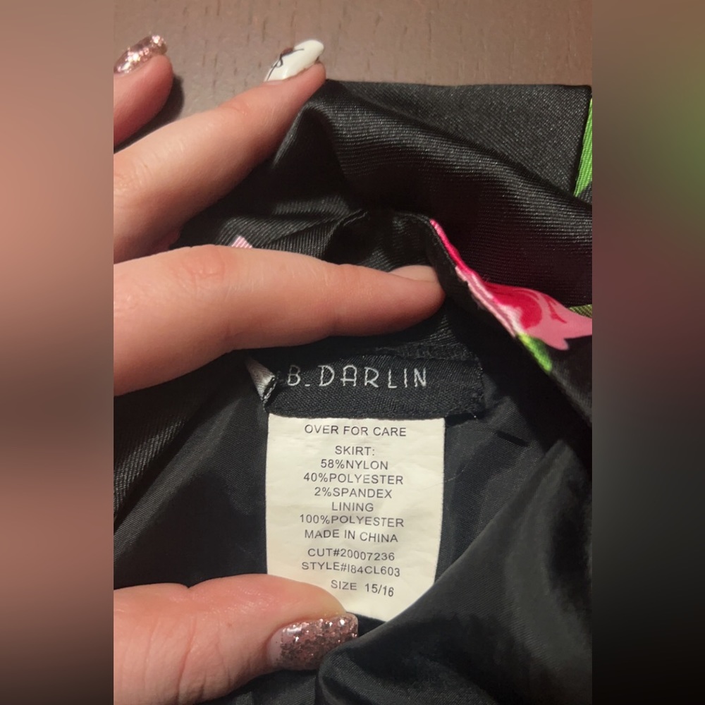 Black and pink two-piece formal dress 15/16